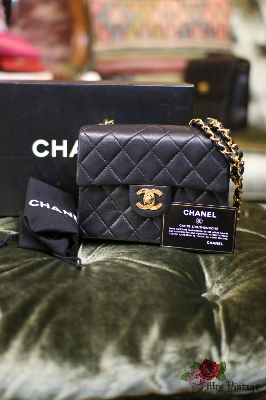 1990 Vintage Chanel Patent Leather Small Classic Flap Bag 